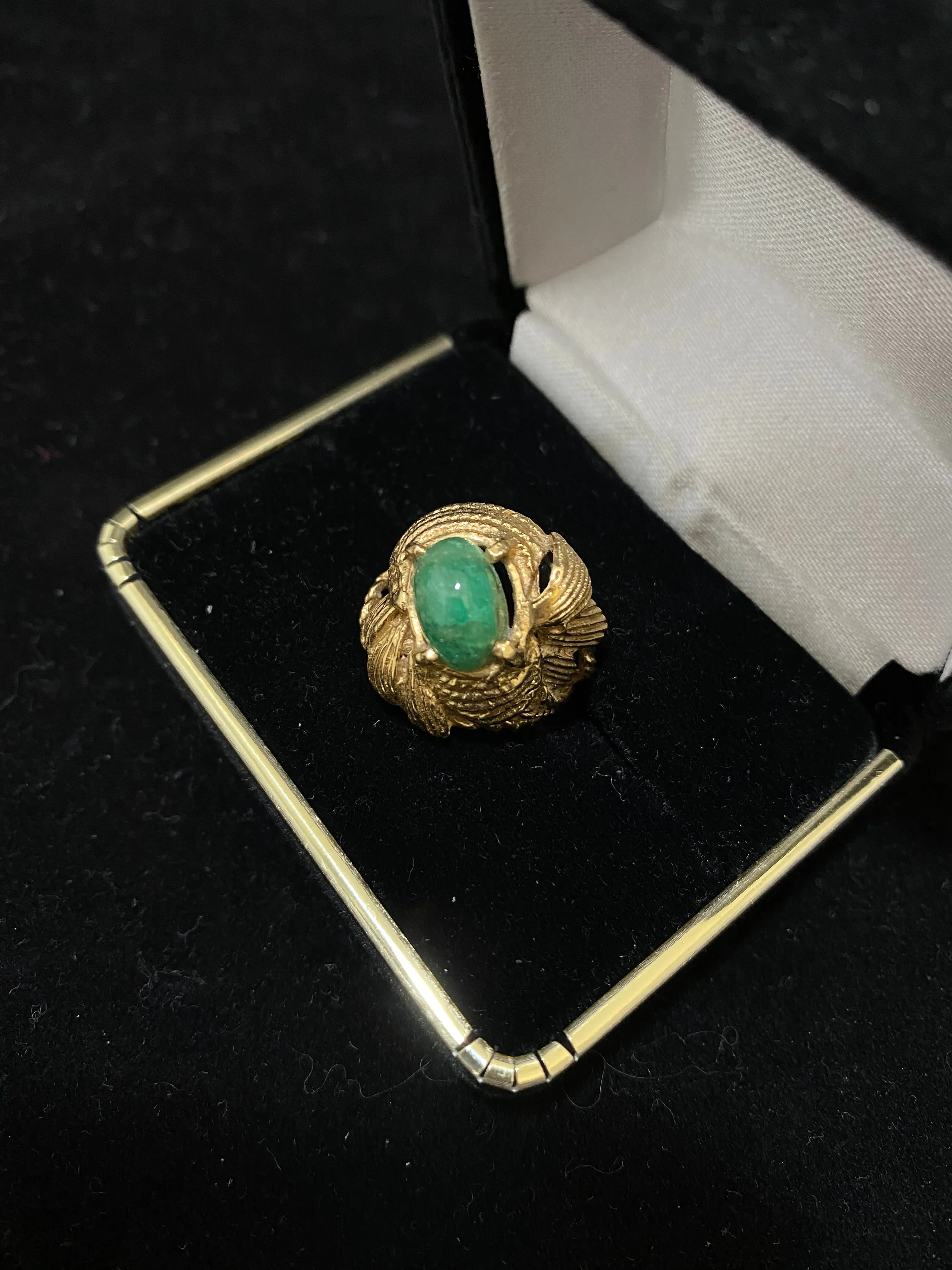 1940's Unique Designer Solid Yellow Gold Jade Ring - $6K Appraisal Value w/ CoA! }