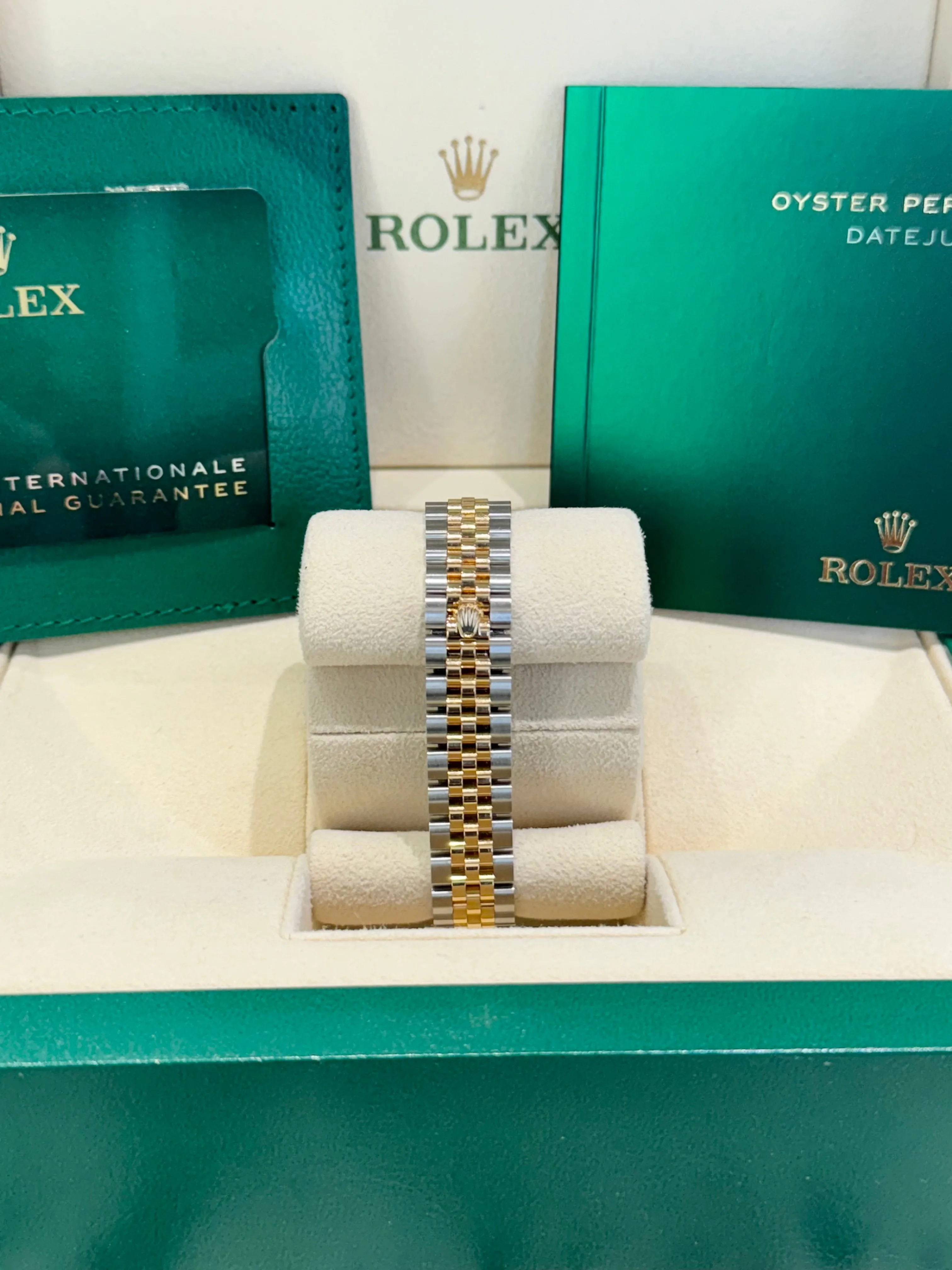 2018 Rolex Datejust 28 279383RBR