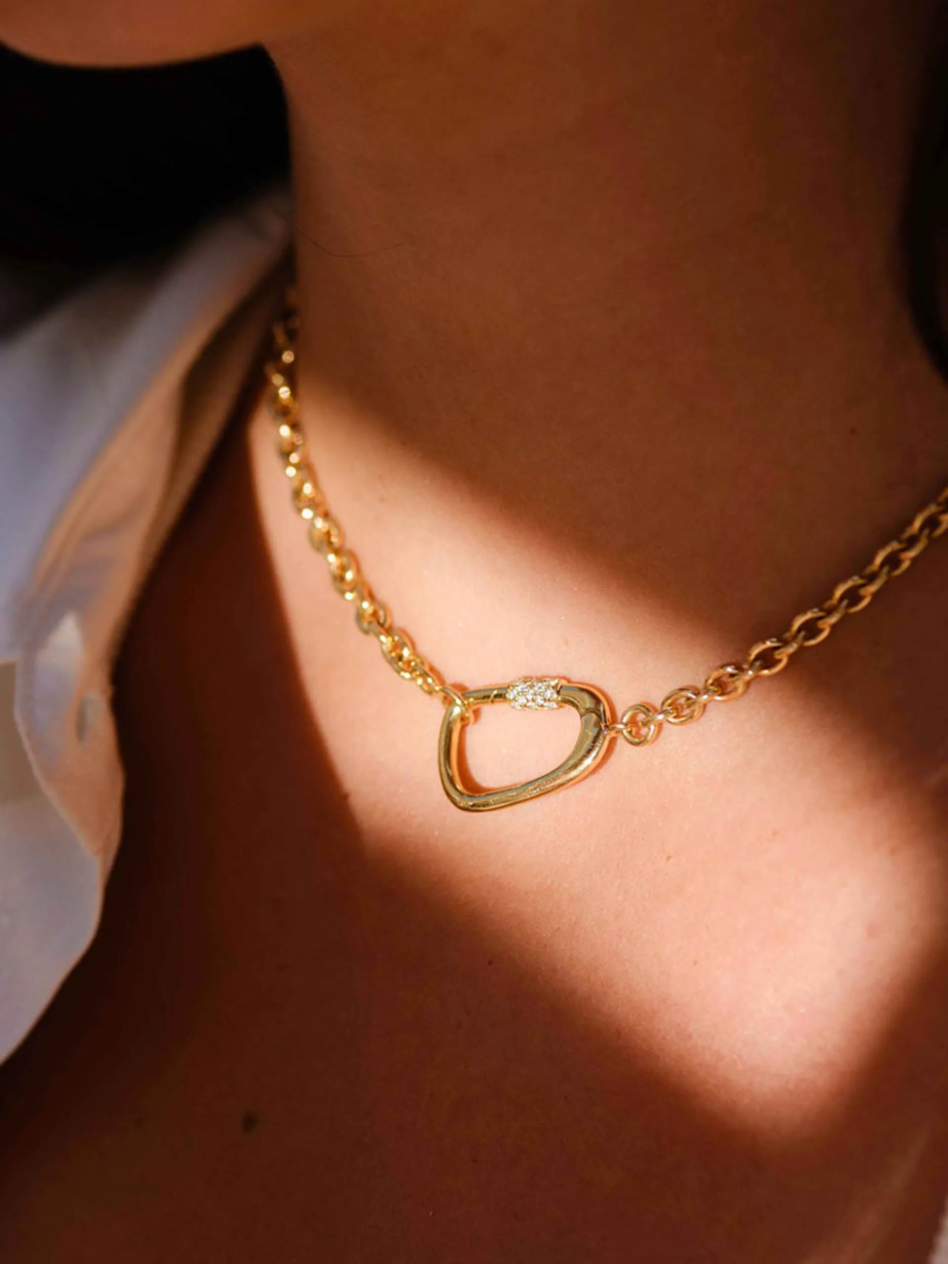 Atlas necklace
