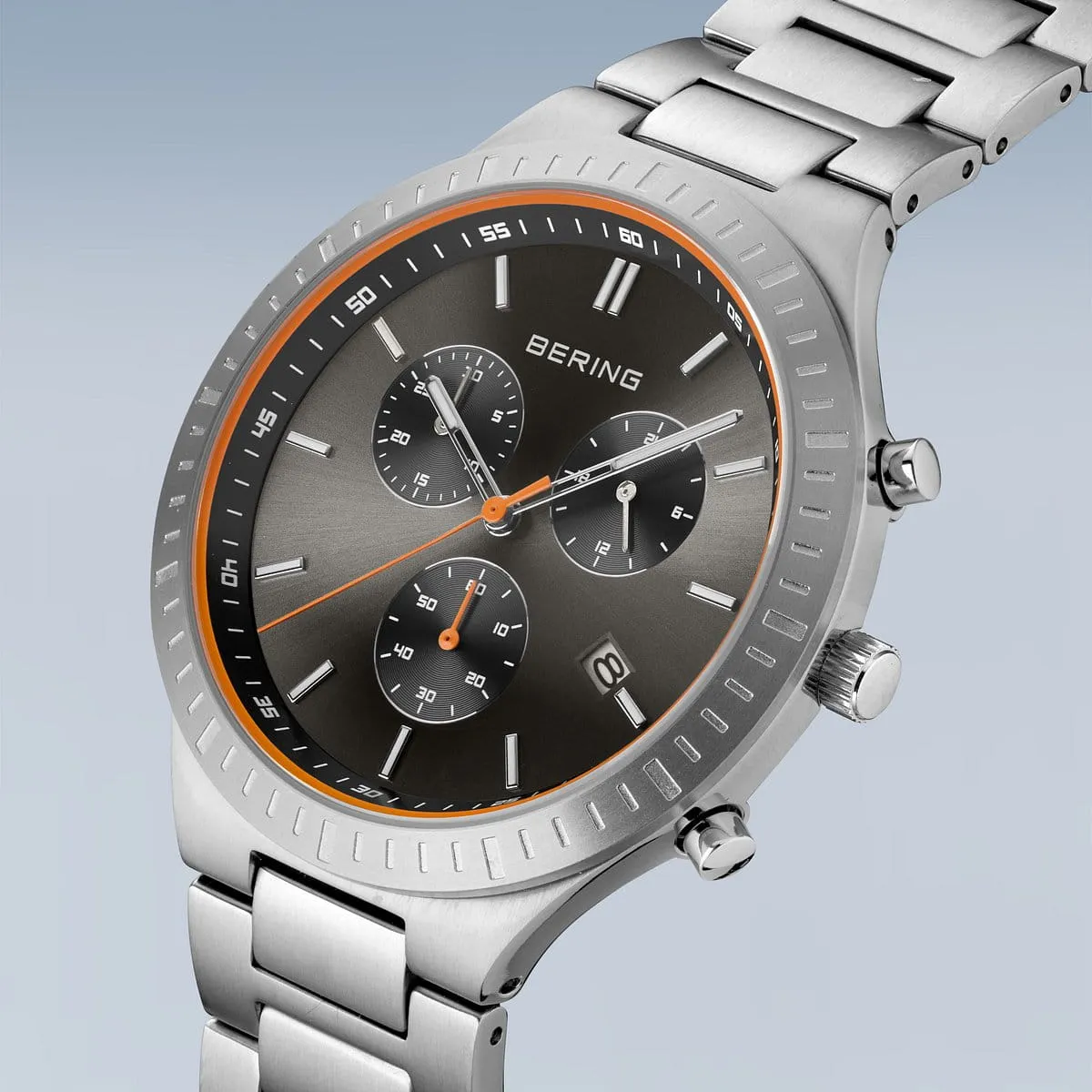 Bering Men's Titan Chrono | brushed silver | 11743-709