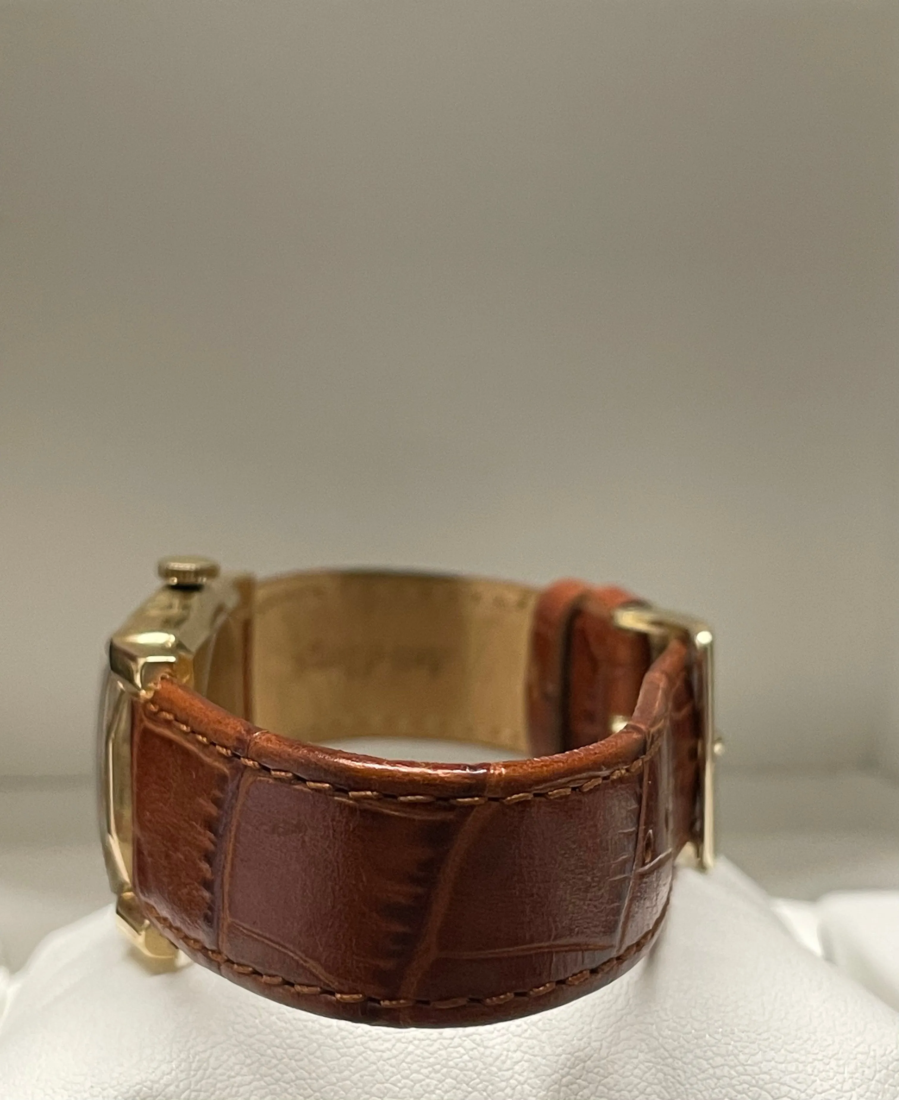 Bulova Vintage 1940s 14K Solid  Gold Watch with Black Dial  - $13K APR w/ COA!!!