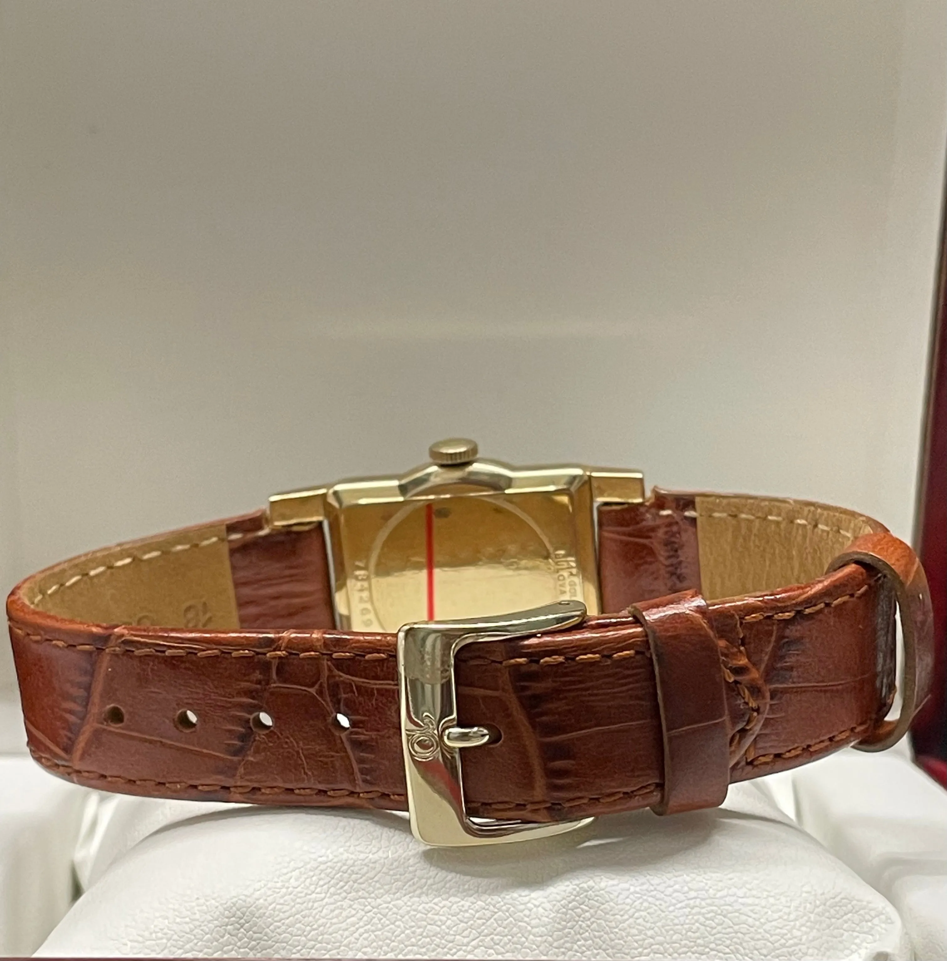 Bulova Vintage 1940s 14K Solid  Gold Watch with Black Dial  - $13K APR w/ COA!!!