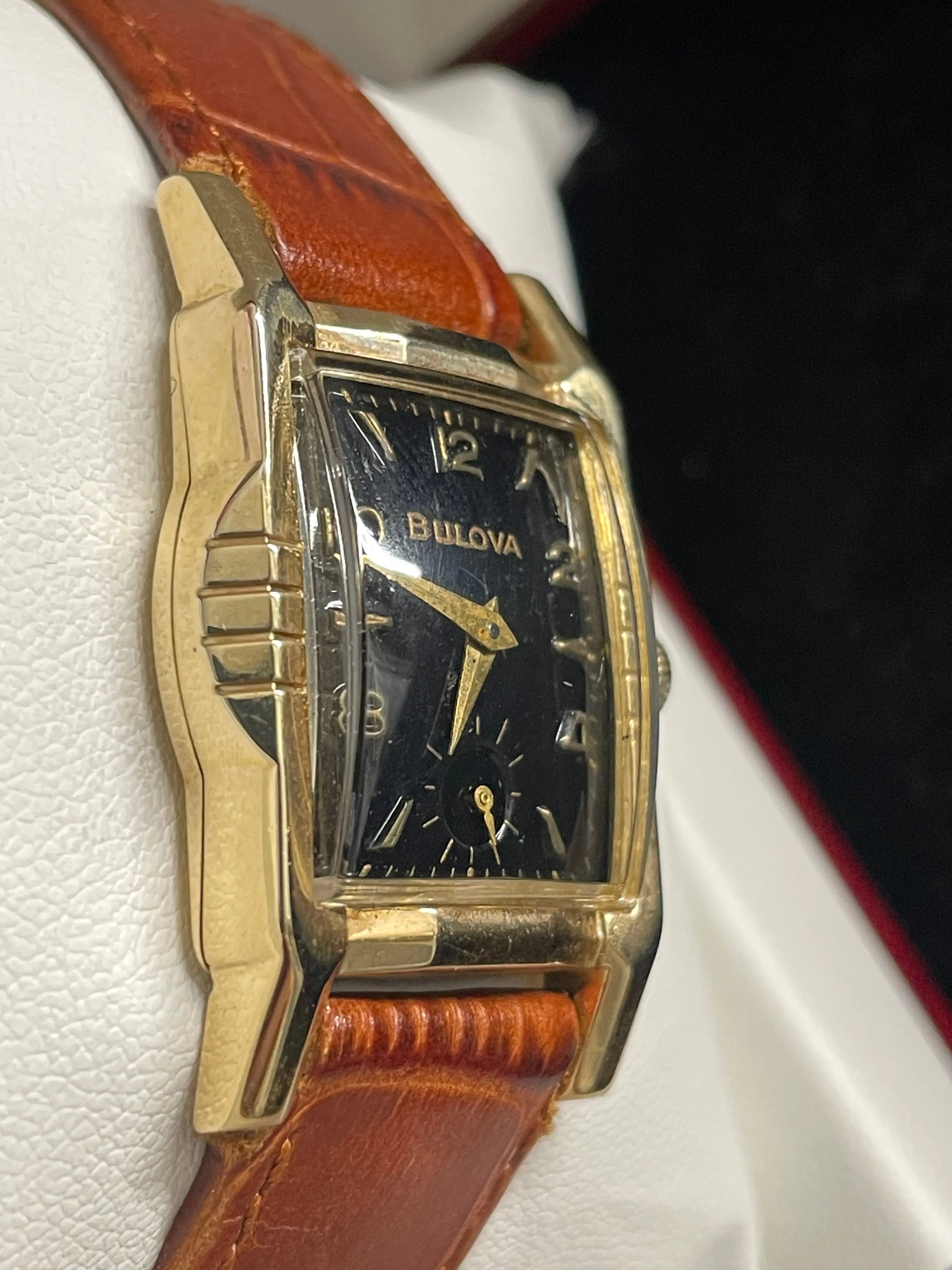 Bulova Vintage 1940s 14K Solid  Gold Watch with Black Dial  - $13K APR w/ COA!!!