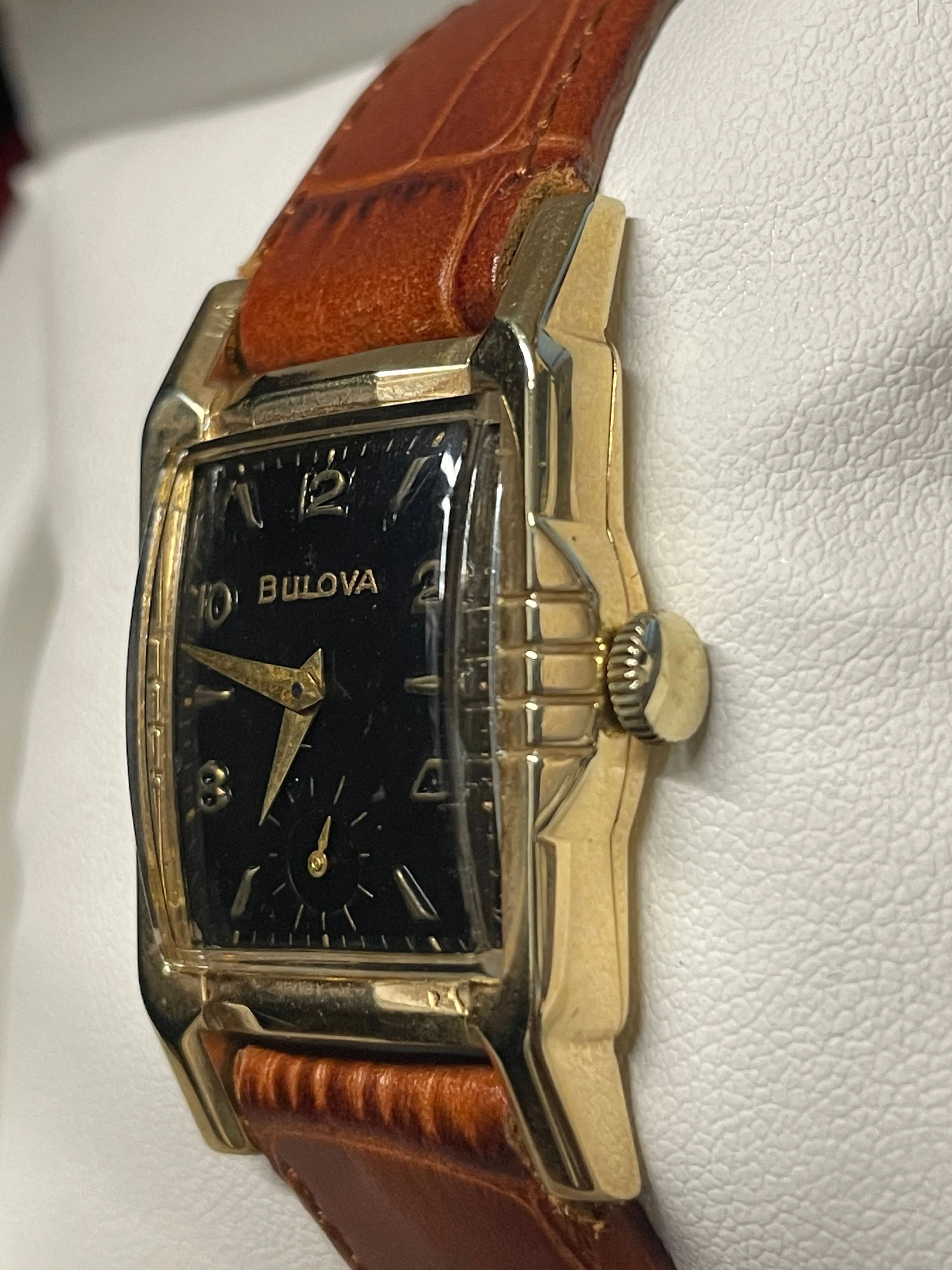 Bulova Vintage 1940s 14K Solid  Gold Watch with Black Dial  - $13K APR w/ COA!!!