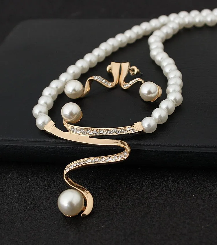 Crystal Pearl Necklace Earrings Bride Jewelry Set