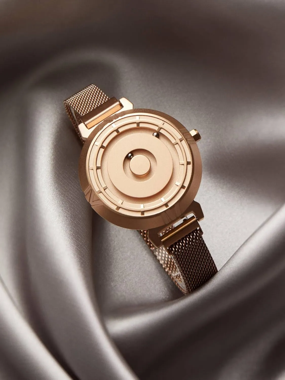 EUTOUR Women Watch Wrist Watch Magnetic Watches Fancy Minimalist Unisex Watches Quartz Watch with Stainless Steel Bracelet 36mm