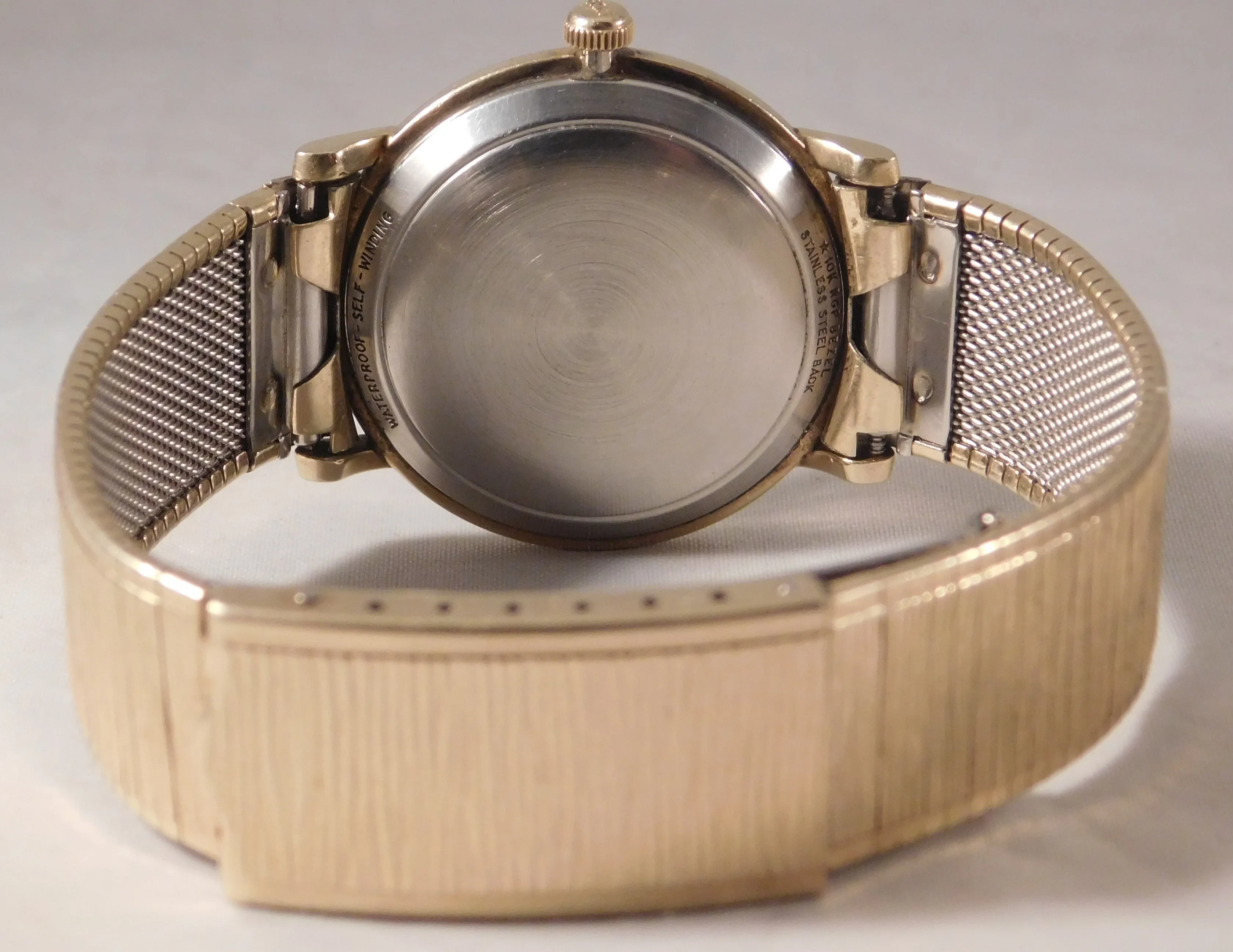 Lord Elgin 25 Jewel Automatic 10k Gold Filled Vintage 1950's Mens Watch....33mm