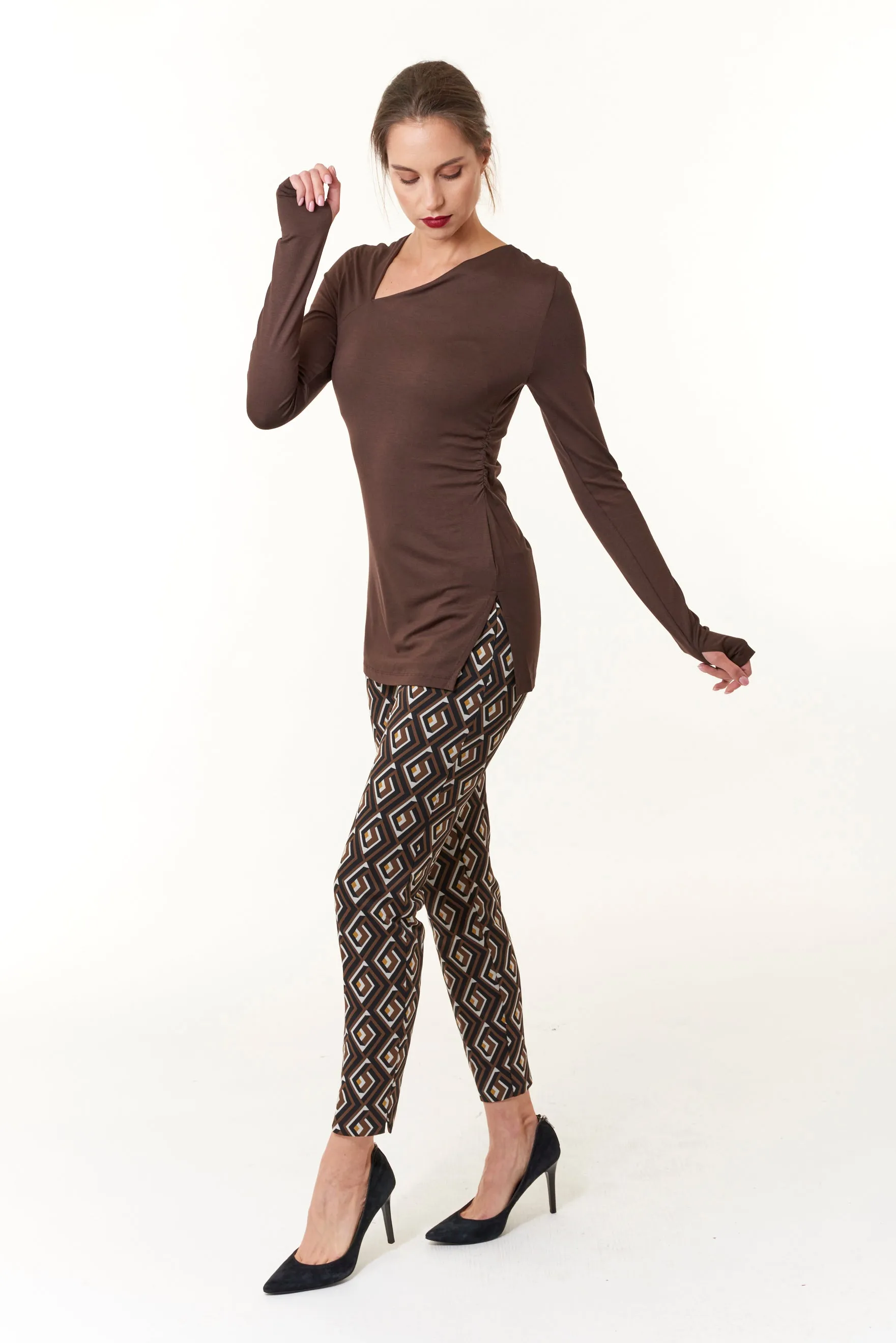Maliparmi, Jacquard Slim Trousers in Monopetto-a-Maze Print-Italian Designer Collection