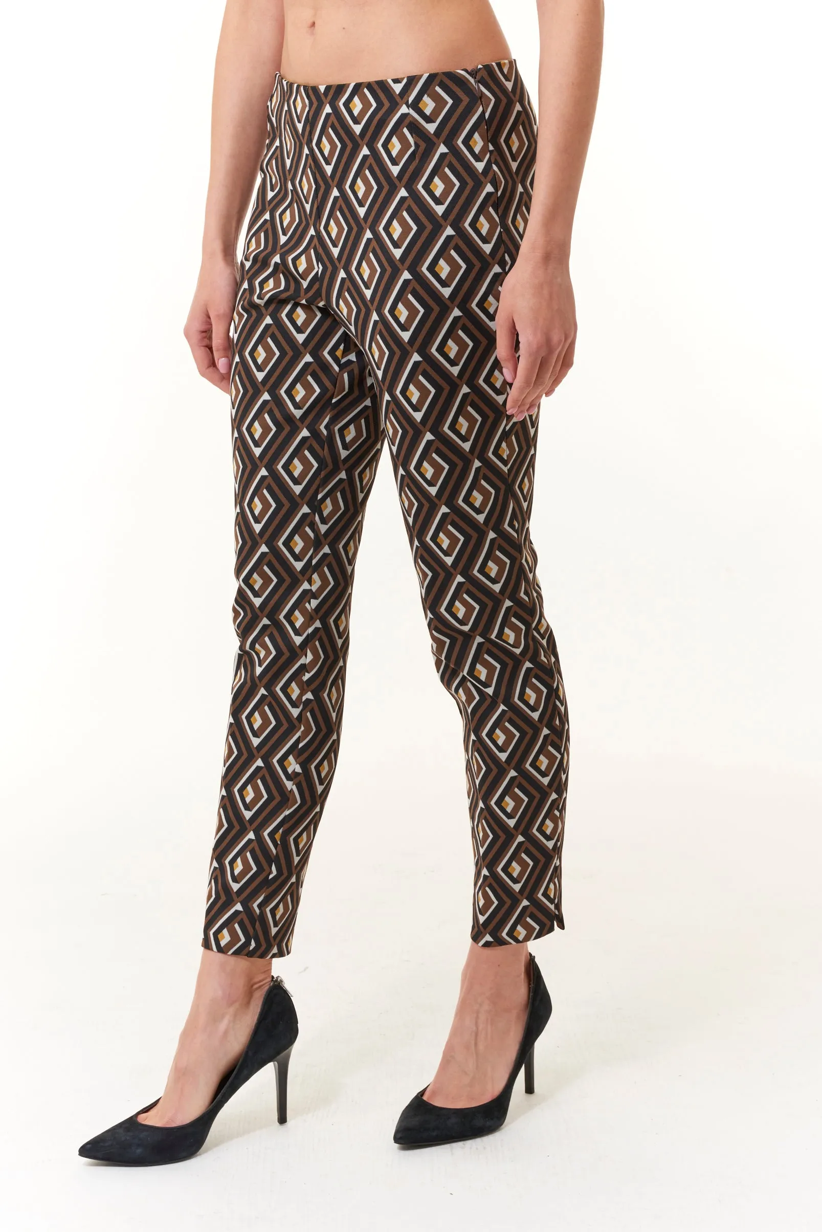 Maliparmi, Jacquard Slim Trousers in Monopetto-a-Maze Print-Italian Designer Collection