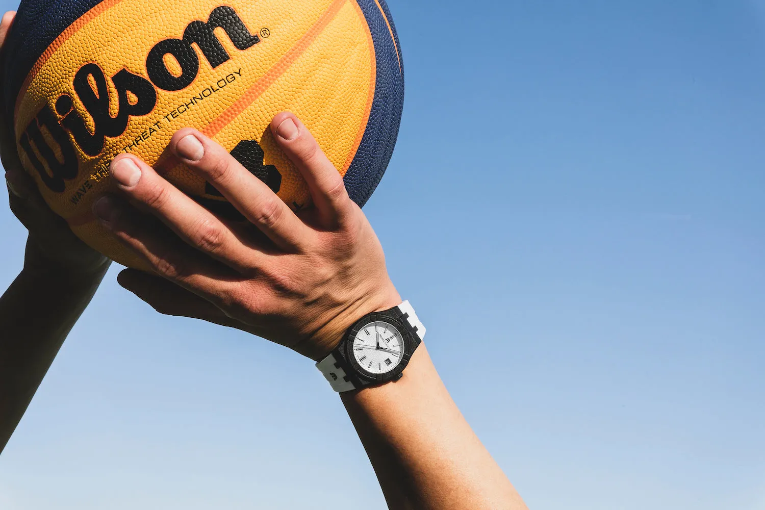 ML Watch Aikon Quartz TIDE FIBA Black White Special Edition D