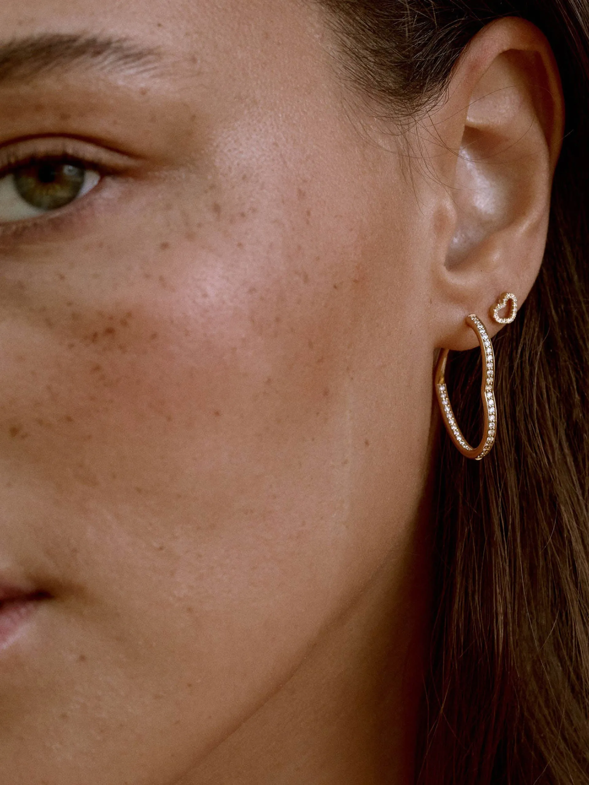 Open heart hoop earring