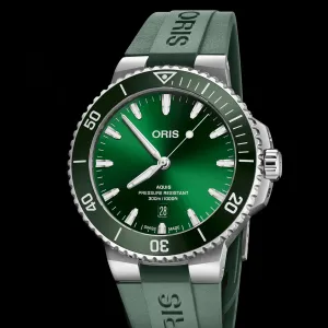 Oris - 2024 Aquis Date Green 43.5mm