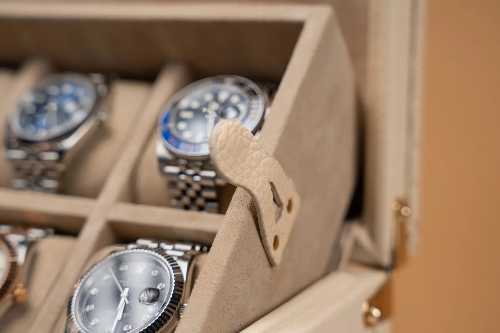 Petra Watch Case - Togo Light Cream
