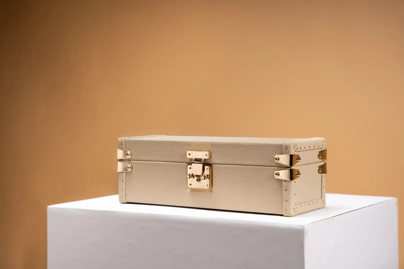 Petra Watch Case - Togo Light Cream