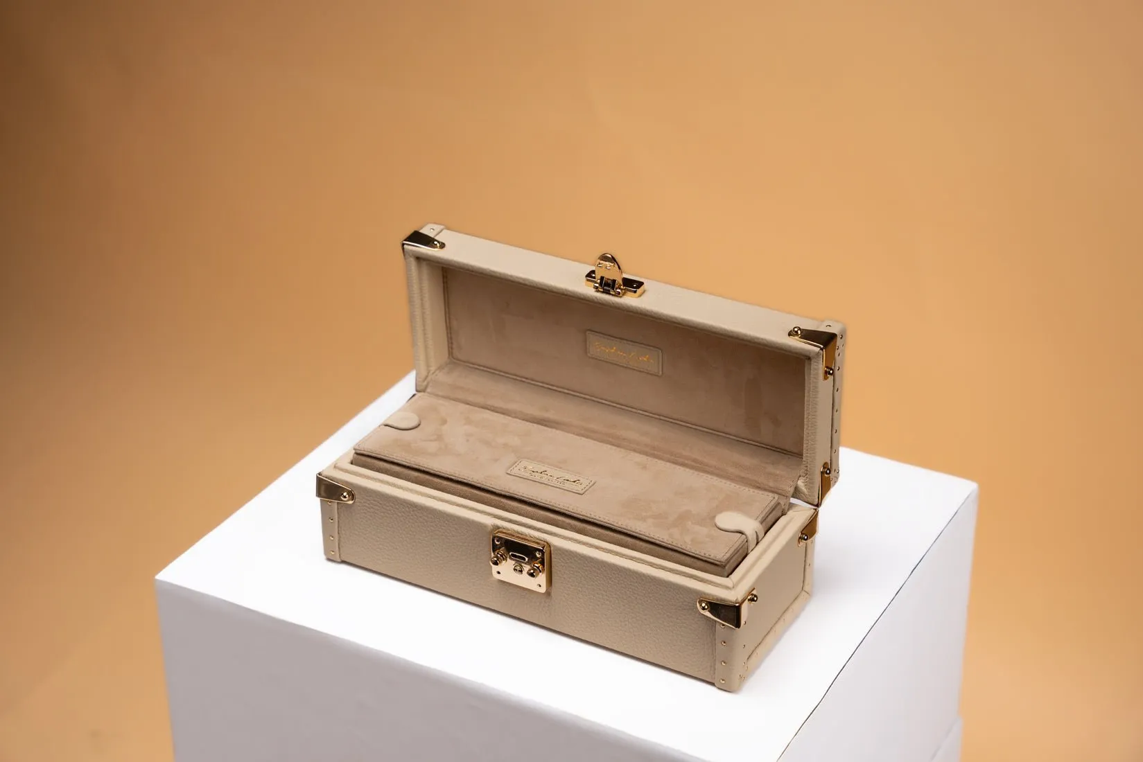 Petra Watch Case - Togo Light Cream
