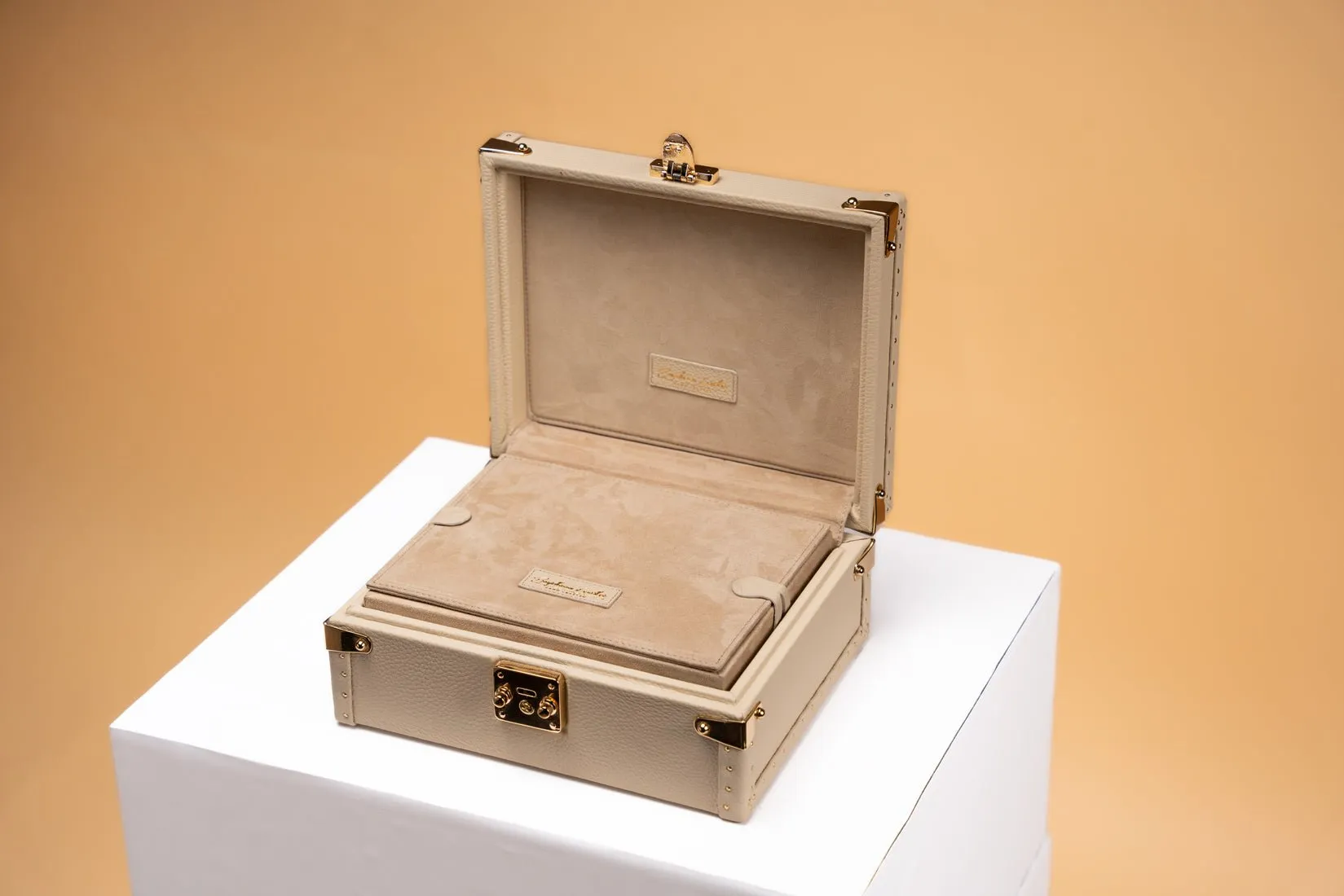 Petra Watch Case - Togo Light Cream