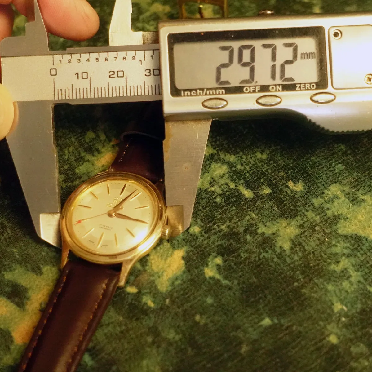 Roamer Vintage Red Second Watch