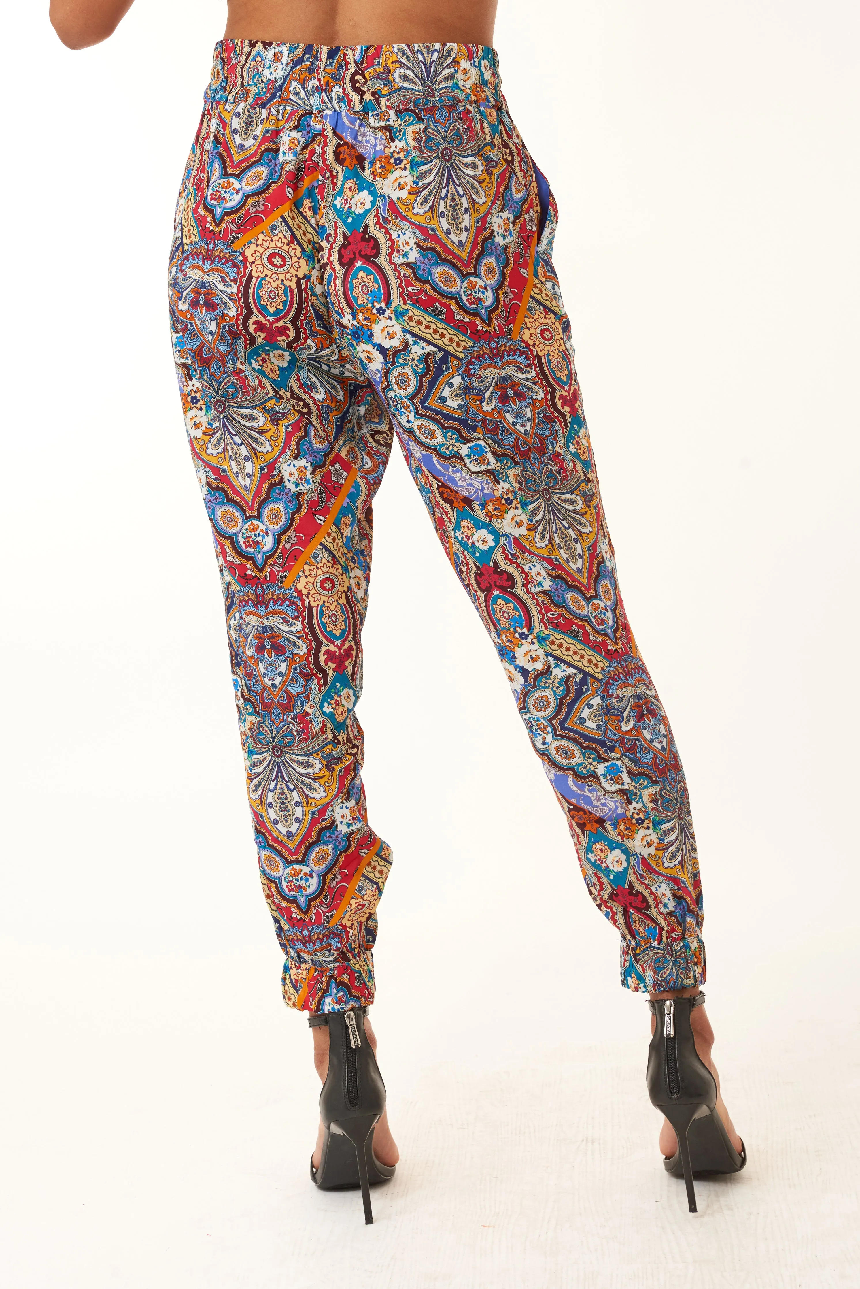 Robert Graham, silk blend, Mia jogger trousers in mosaic print