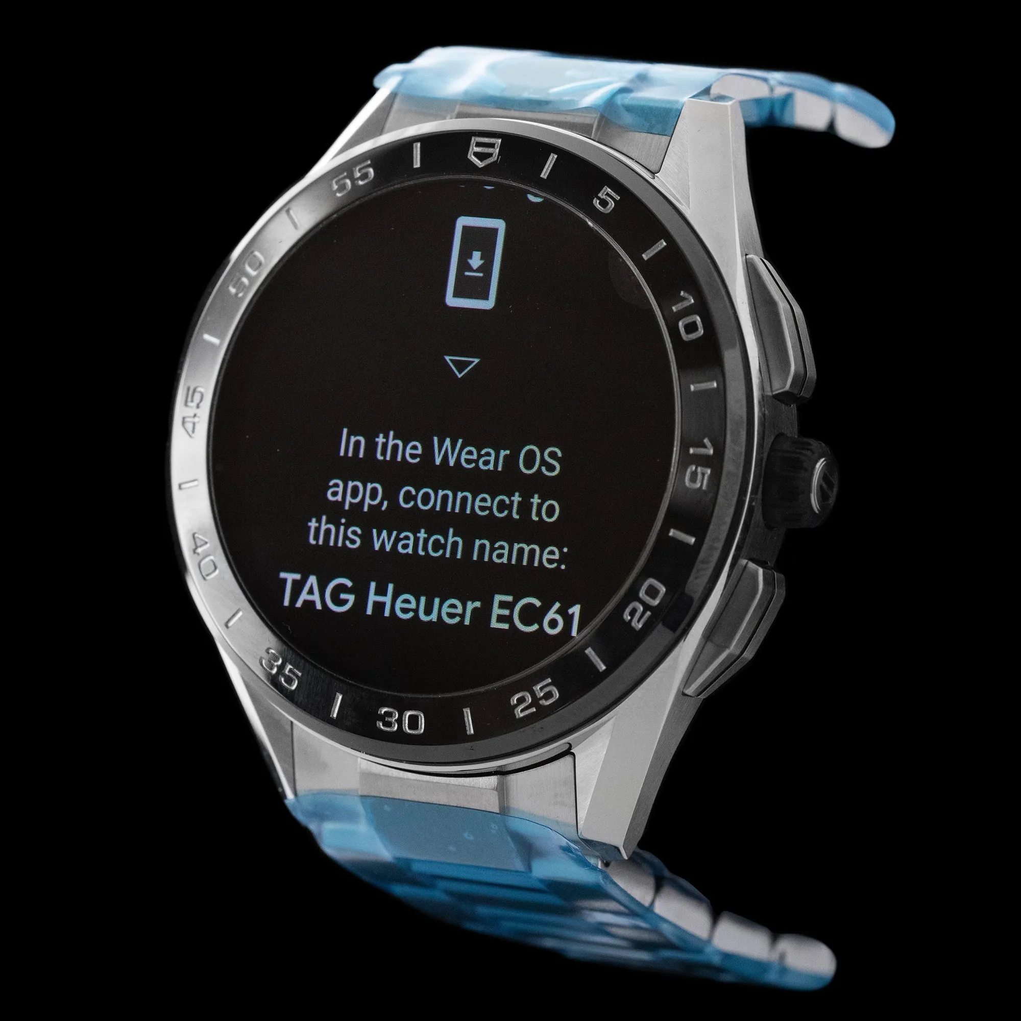 TAG Heuer - Connected Smart Watch on Bracelet
