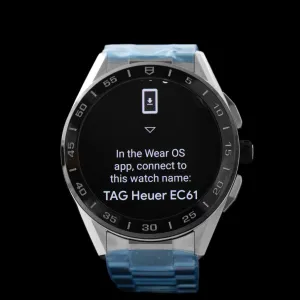 TAG Heuer - Connected Smart Watch on Bracelet